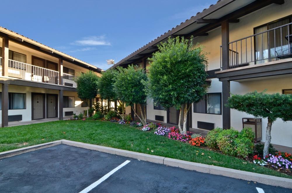 Best Western Plus Inn Scotts Valley Extérieur photo