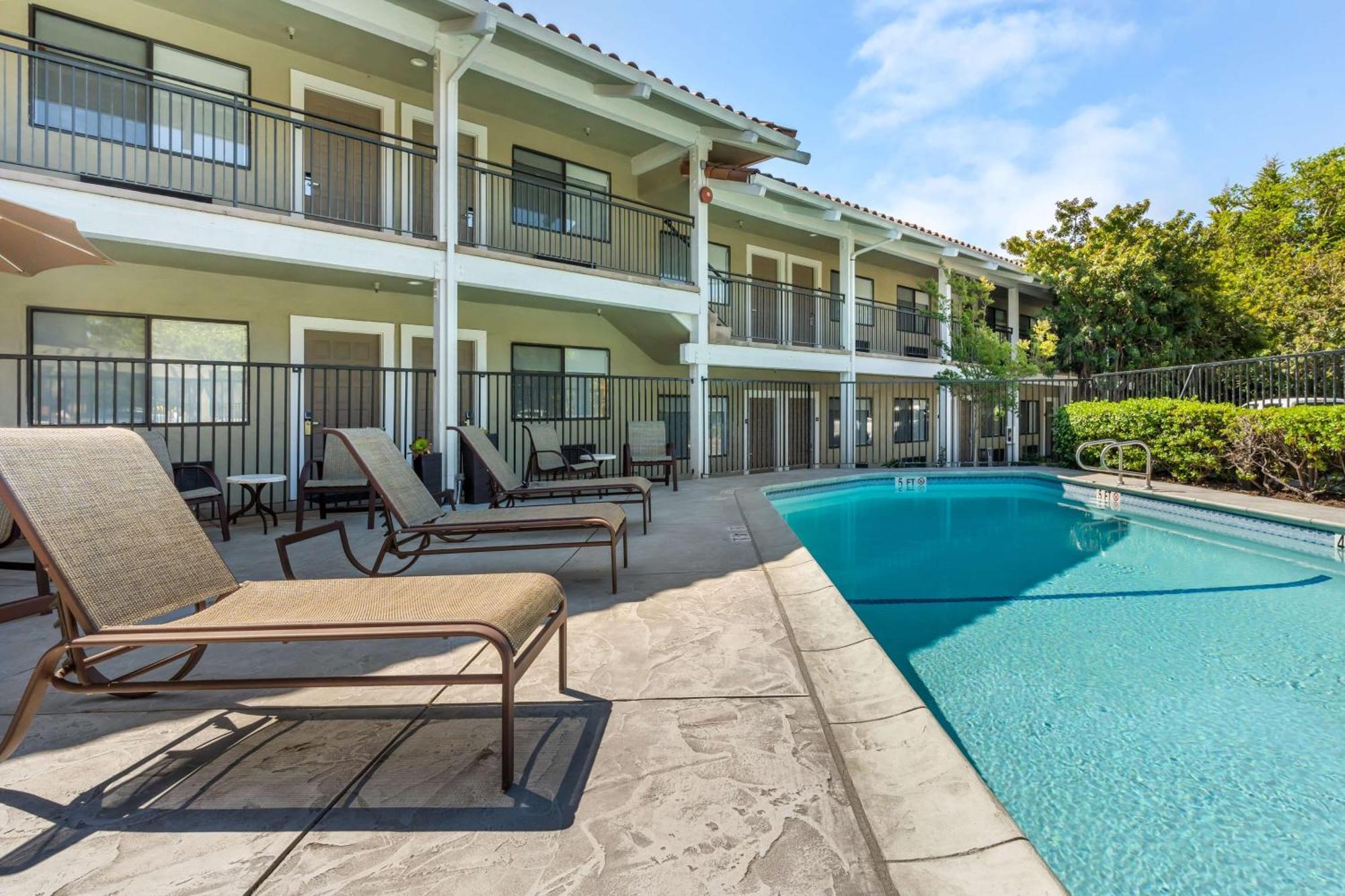 Best Western Plus Inn Scotts Valley Extérieur photo