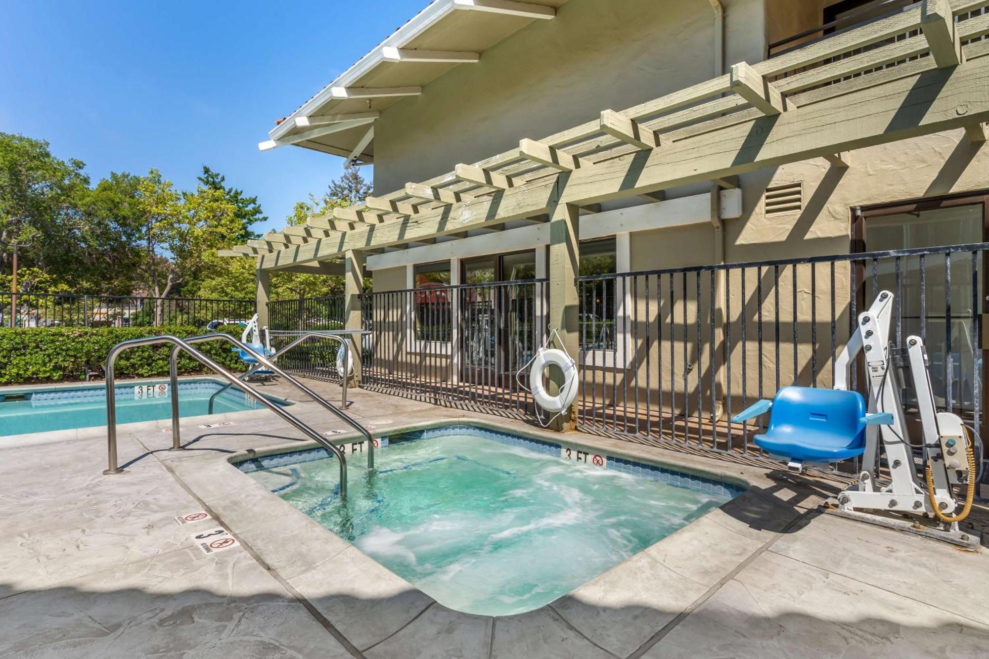Best Western Plus Inn Scotts Valley Extérieur photo